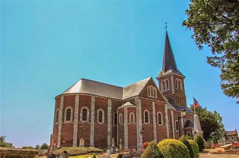 VISITE DU CENTRE DE SAINT AUBIN ROUTOT ET DE L'EGLISE